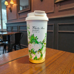 White Rose Design Classy Coffee Mug Flask 520ML - Image 2